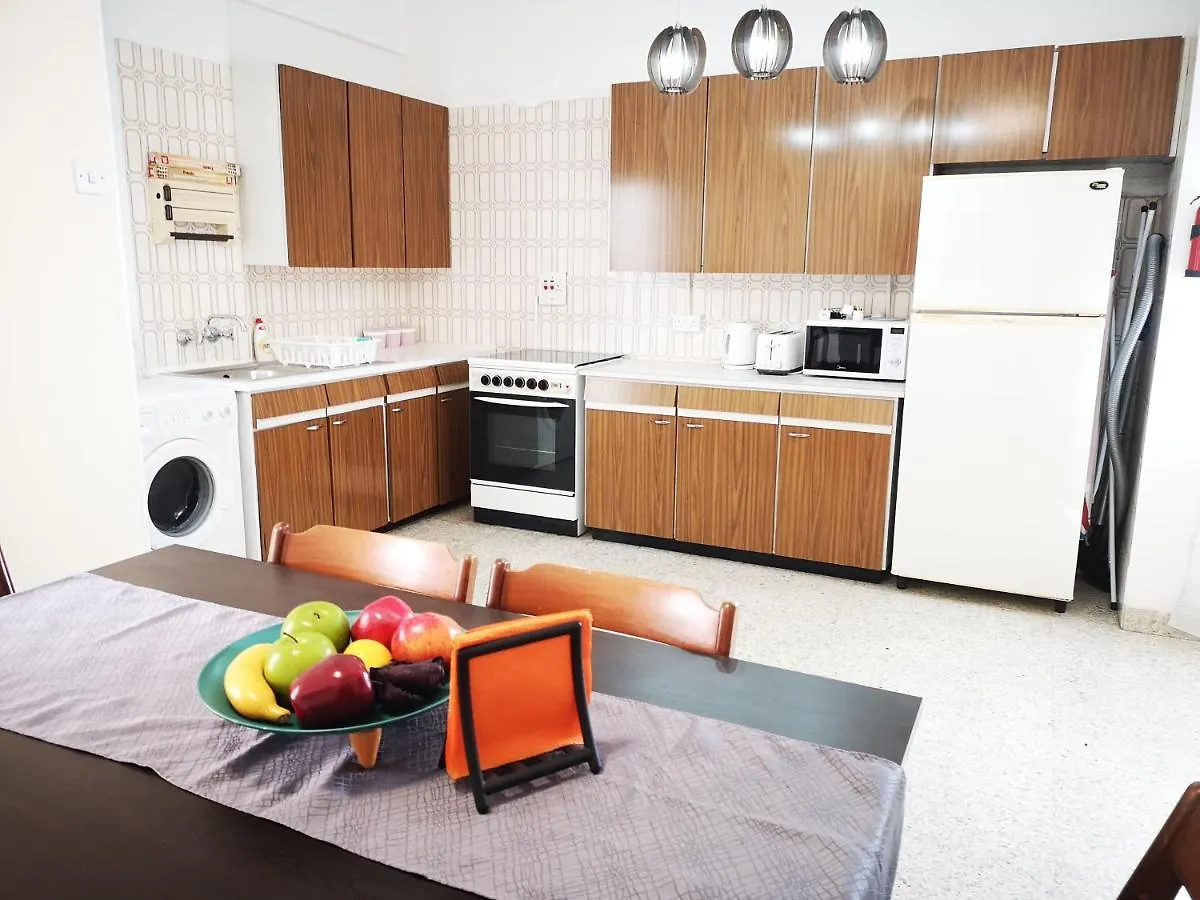 Sunny Apartment Larnaka