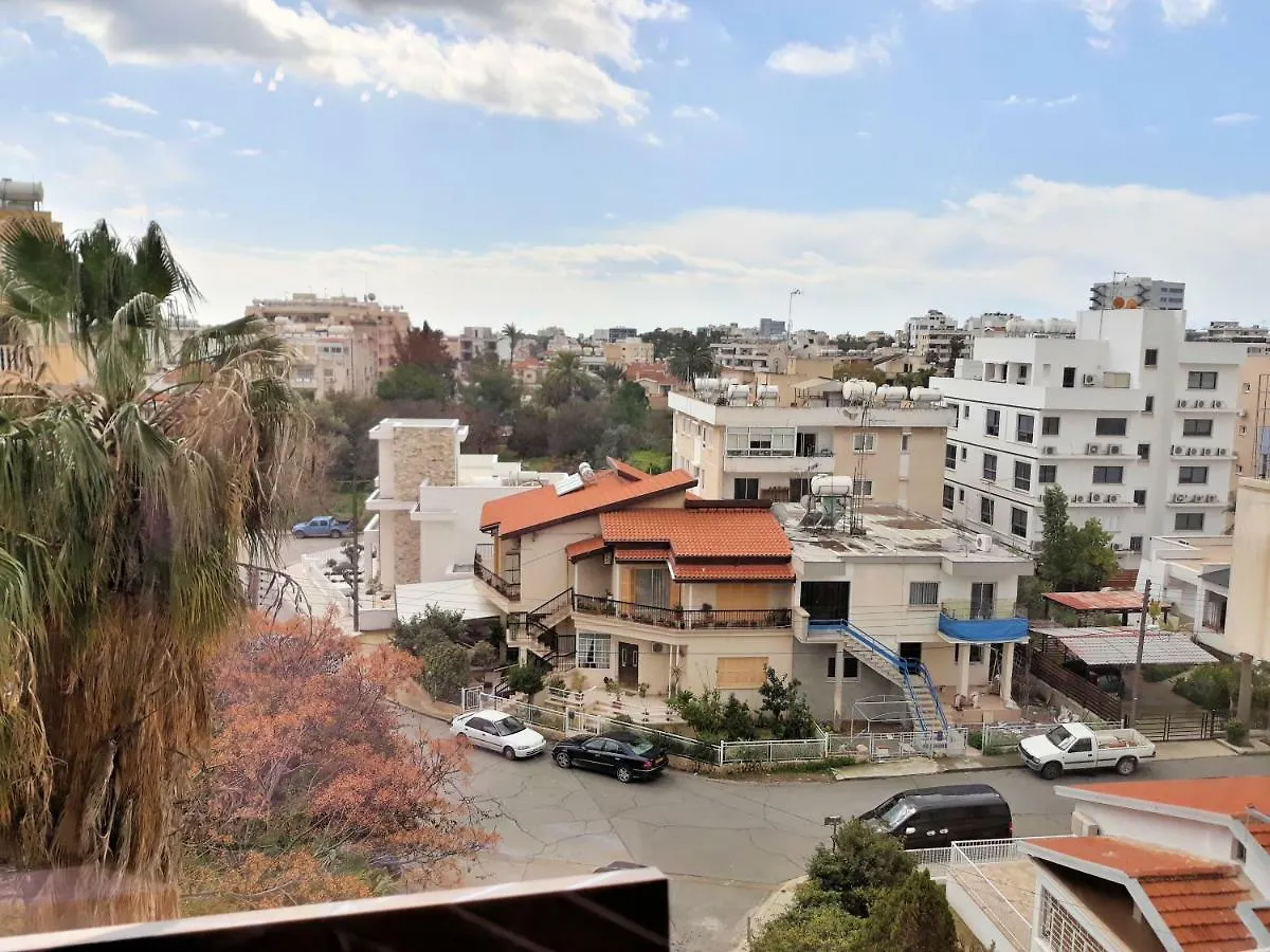 Sunny Apartment Larnaka